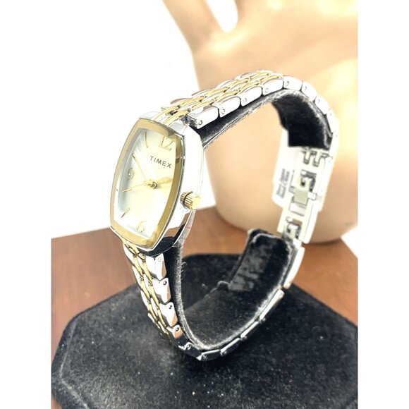 Timex Women's Watch TW2T50200 Quartz Silver Dial Rectangle Two Tone Steel 21mm - Picture 2 of 14